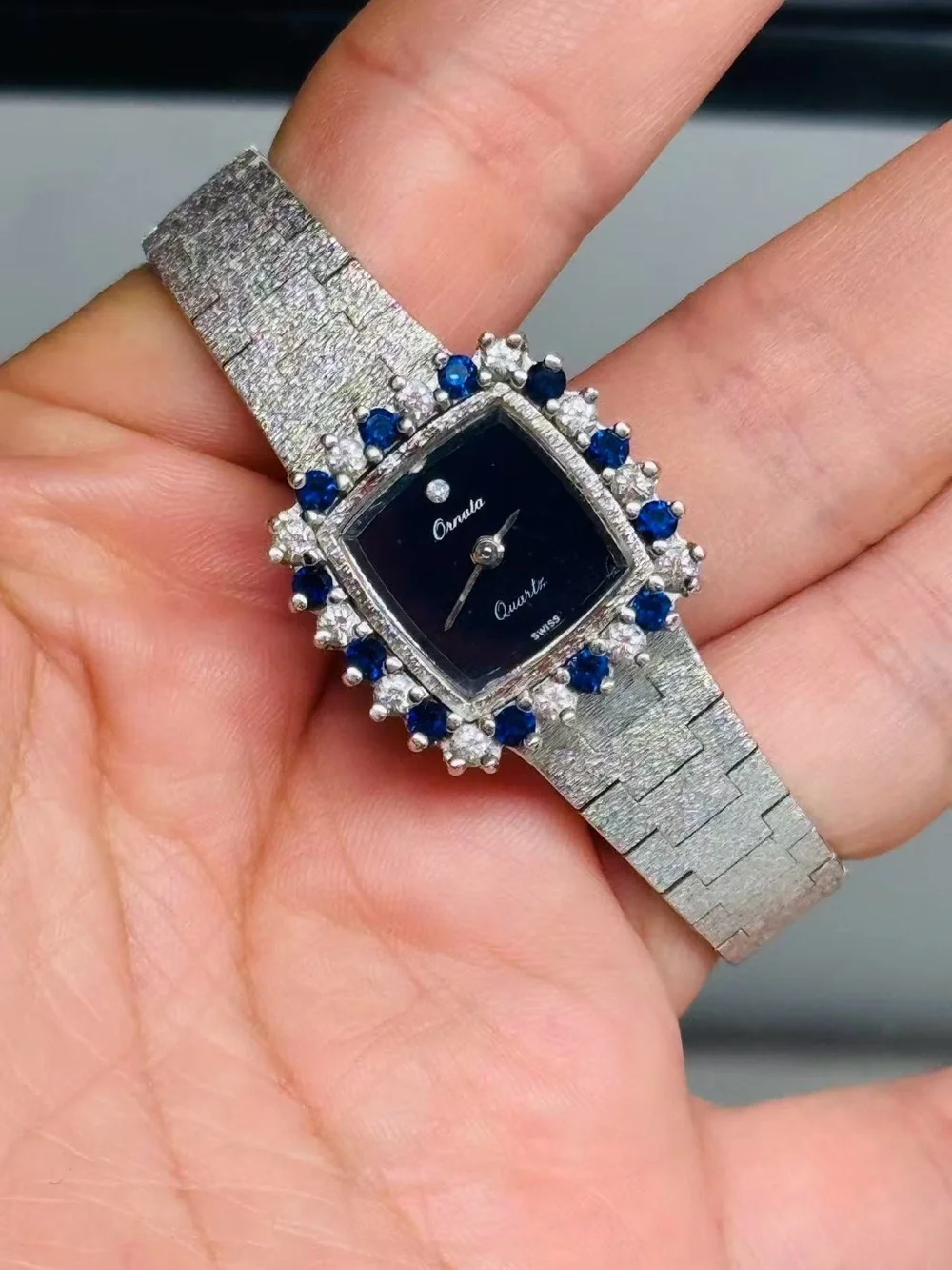 Vintage Women Swiss Quartz Watch Black Dial Blue Crystal Bezel New Battery Runs